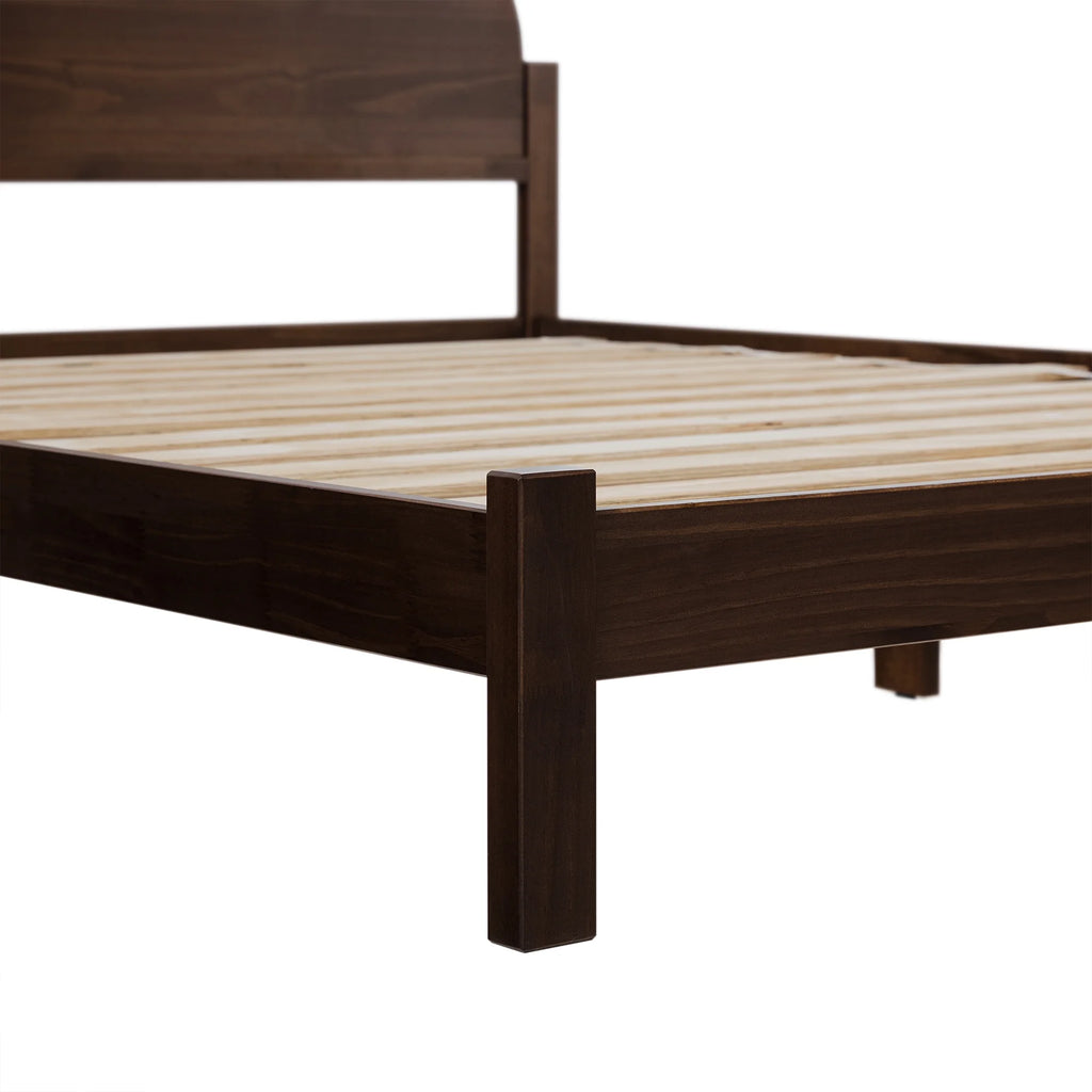Solid Wood Queen Bed K94423