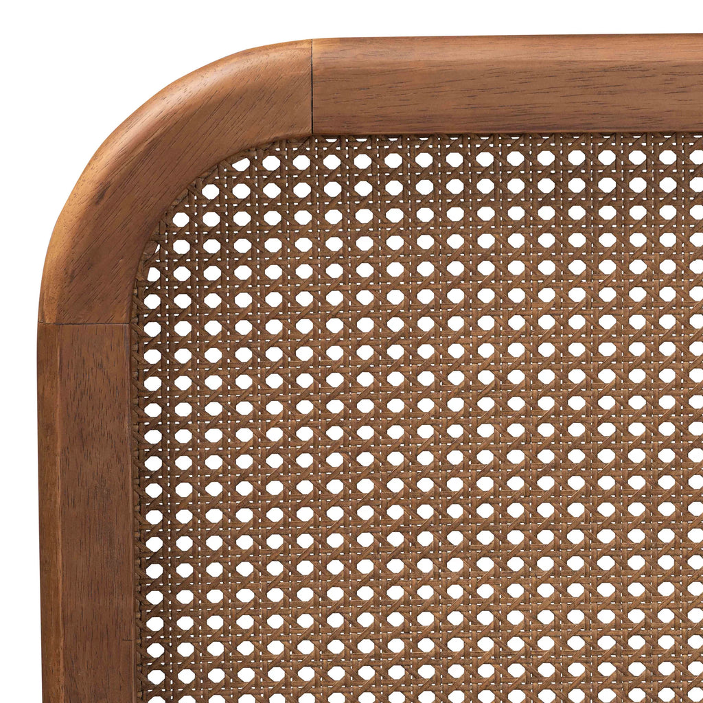 Walnut Brown Wood and Synthetic Rattan Queen Size Platform Bed D877
