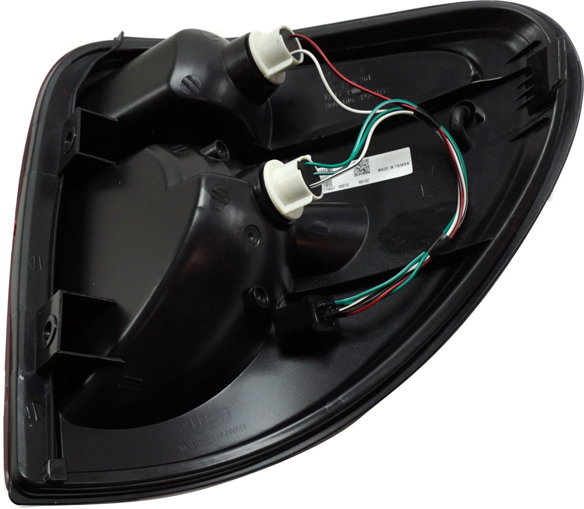 Tail Light Left Driver With bulb(s) X17436