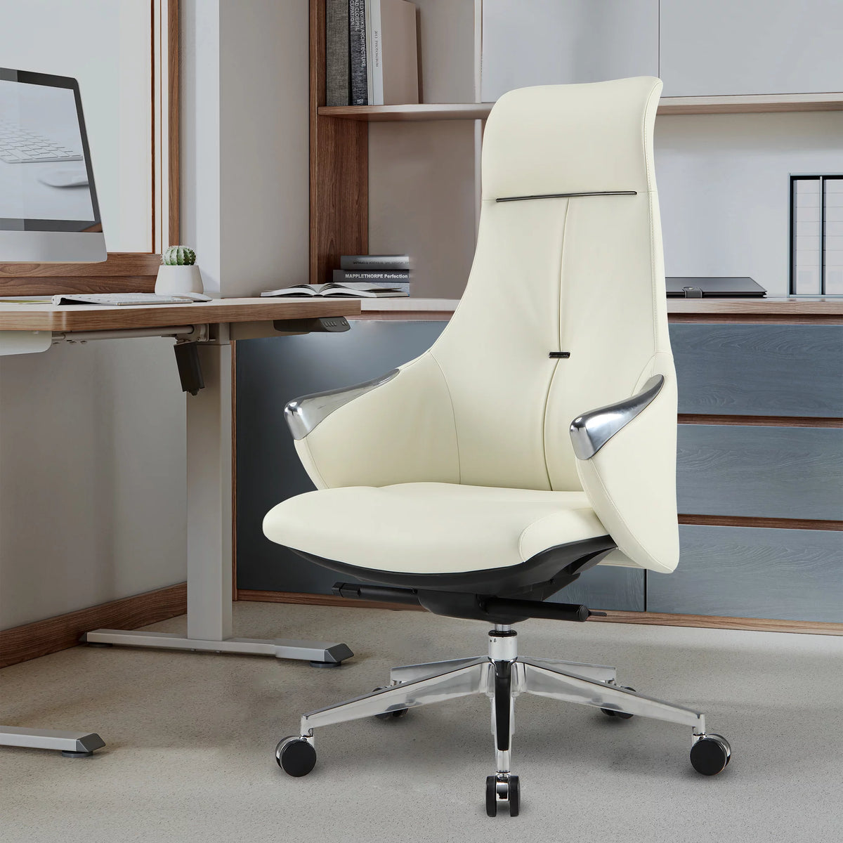 High Back Ergonomic Leather Office Chair with Adjustable Height and Tilt Z259285