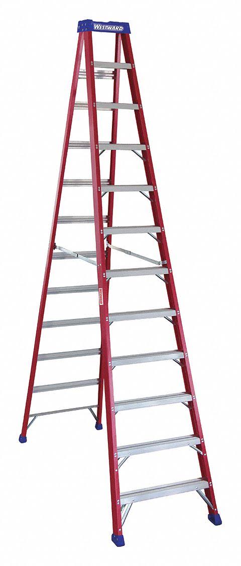 12 ft Fiberglass Stepladder Q33068