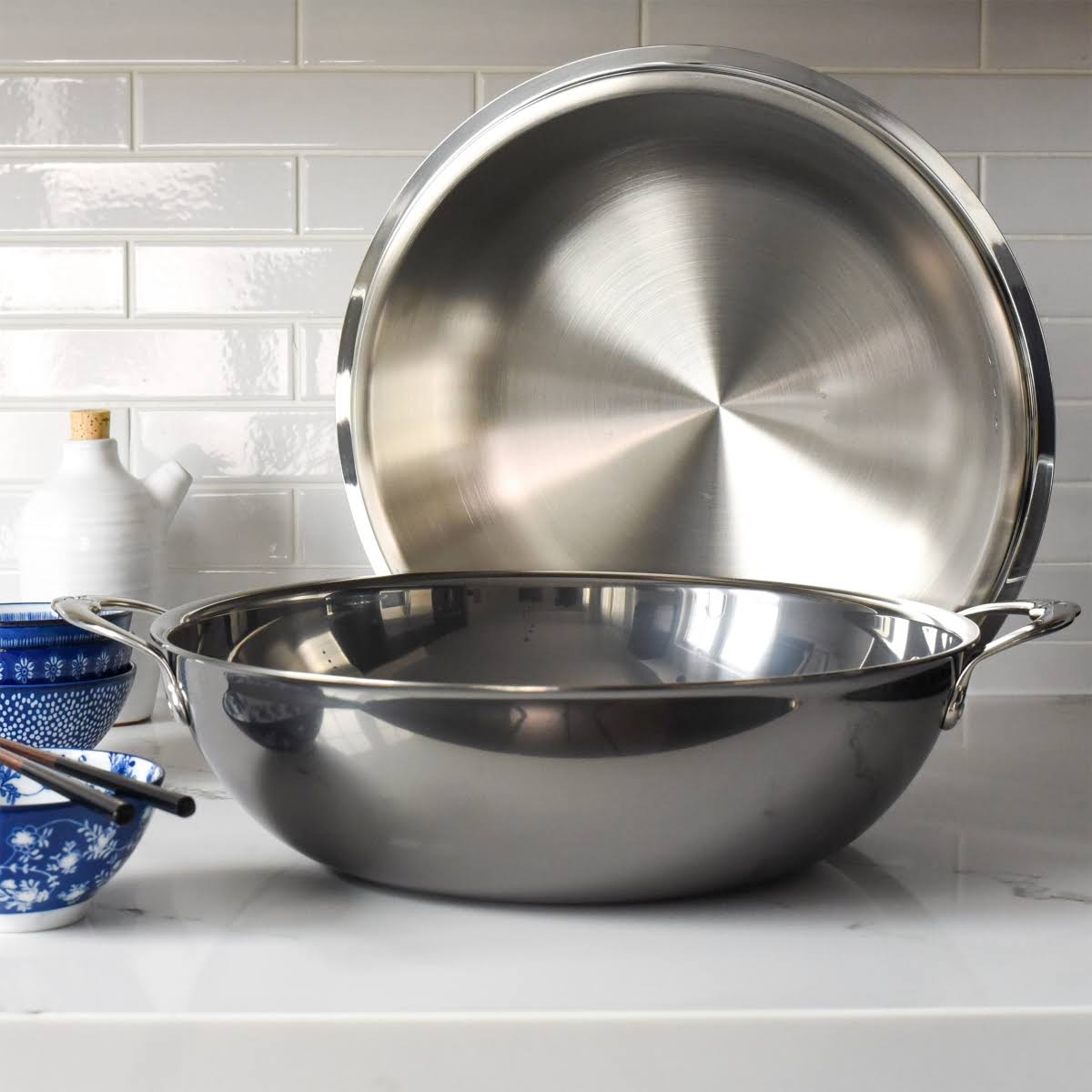 Stainless Steel Covered Wok H622