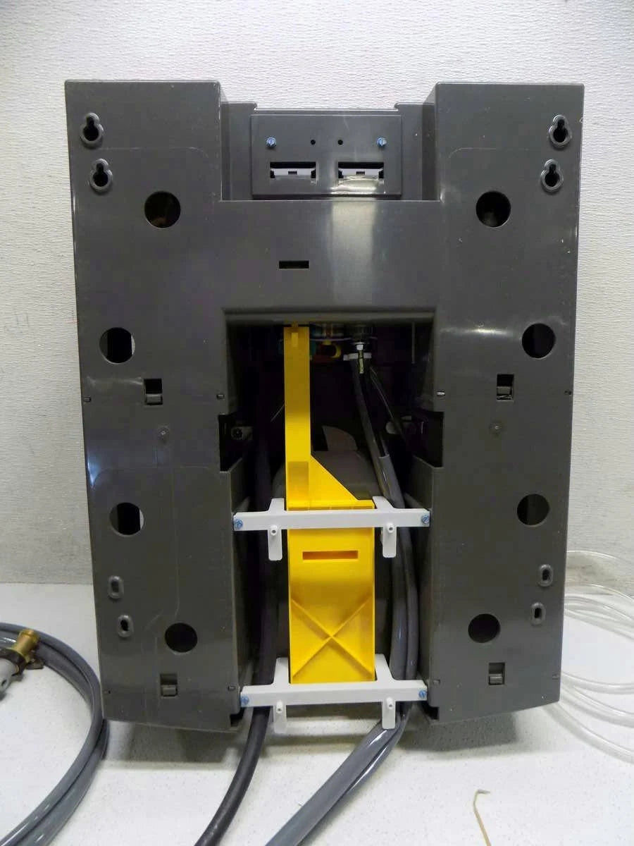 Wall Mount Cleaning Chemical Portion Dispenser, 4 Ports, 1.5 GPM C711672
