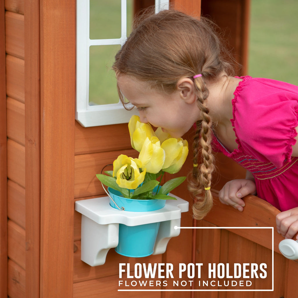Cedar Wooden Playhouse U43151