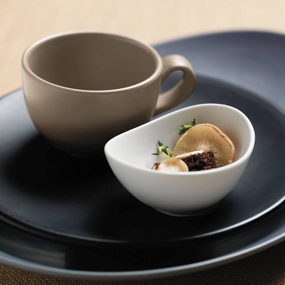 Porcelain Coupe Plate - 12/Case K379