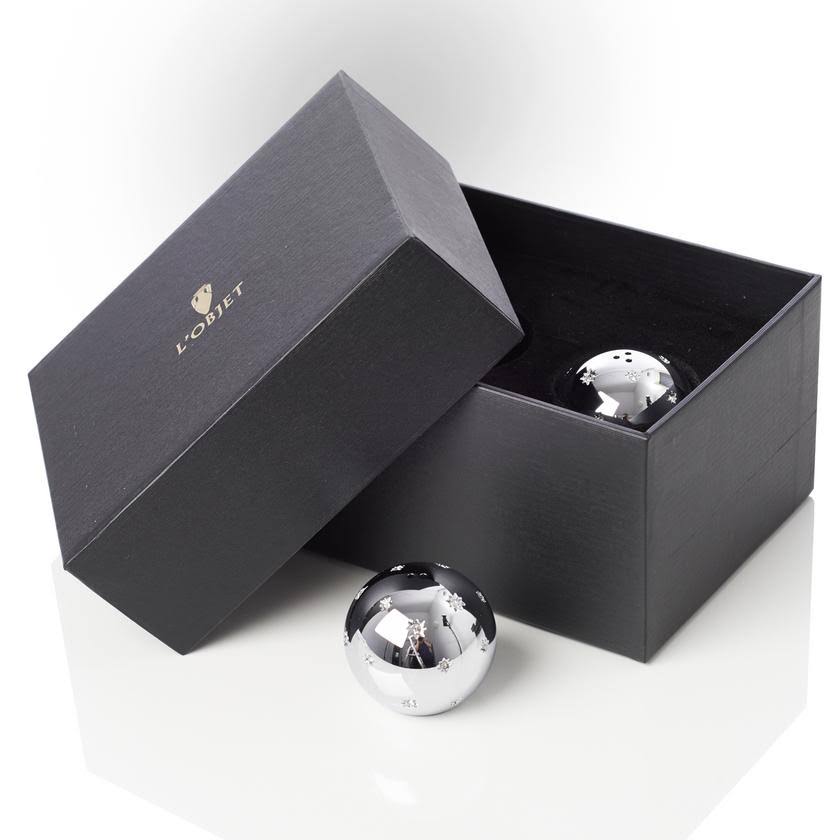 Platinum Salt & Pepper Shakers Z319143