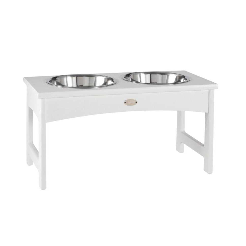 All-Weather Pet Feeder Q334