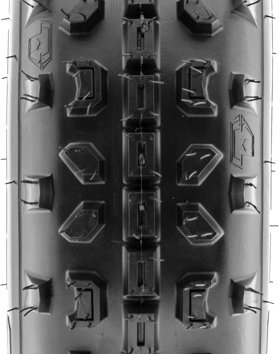 20x6-10 18x10-8 ATV UTV Tires 6 PR Tubeless W757843
