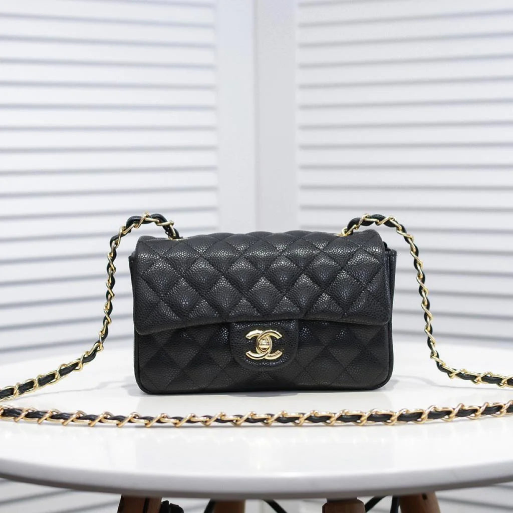 Black Mini Flap Bag L737